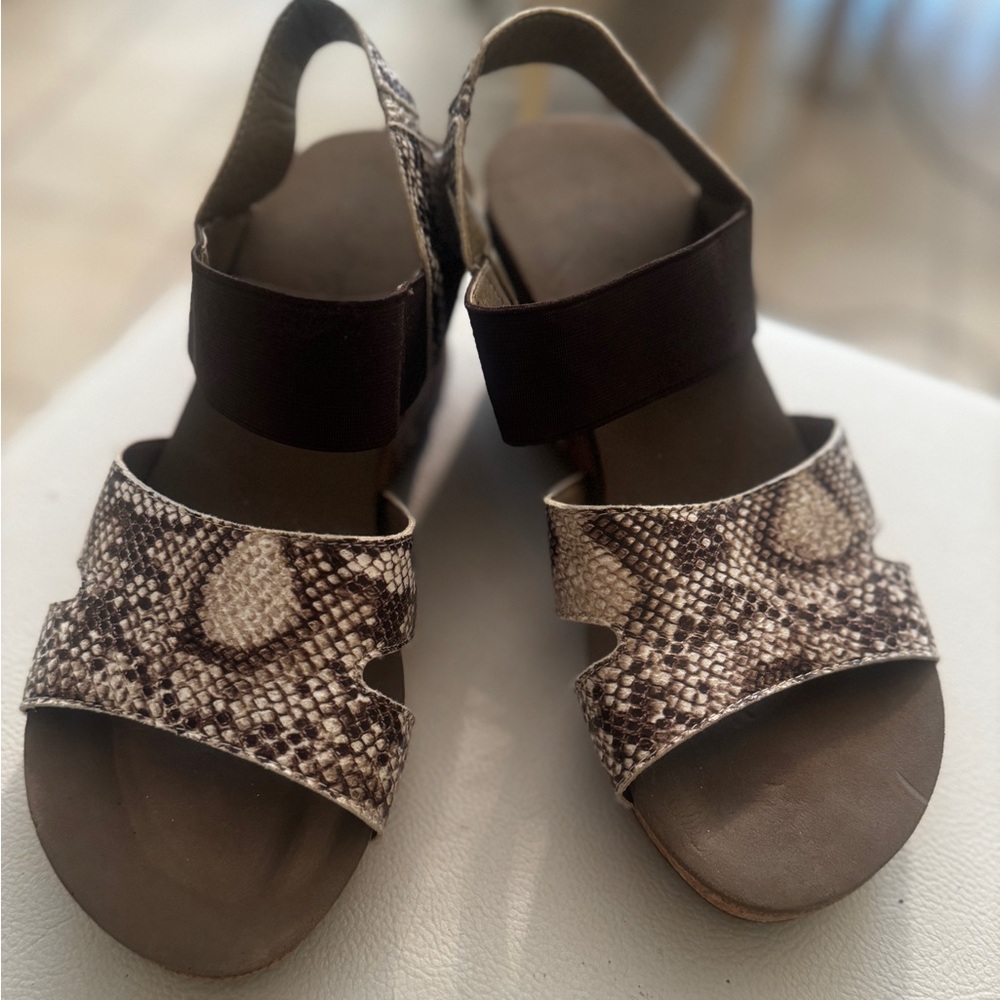 Corkys strappy wedge shoes, brown/cream.
